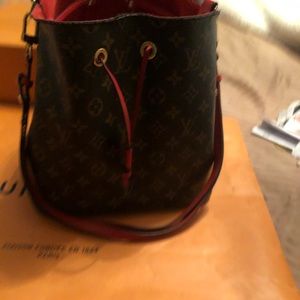 Louis Vuitton Neonoe Bag